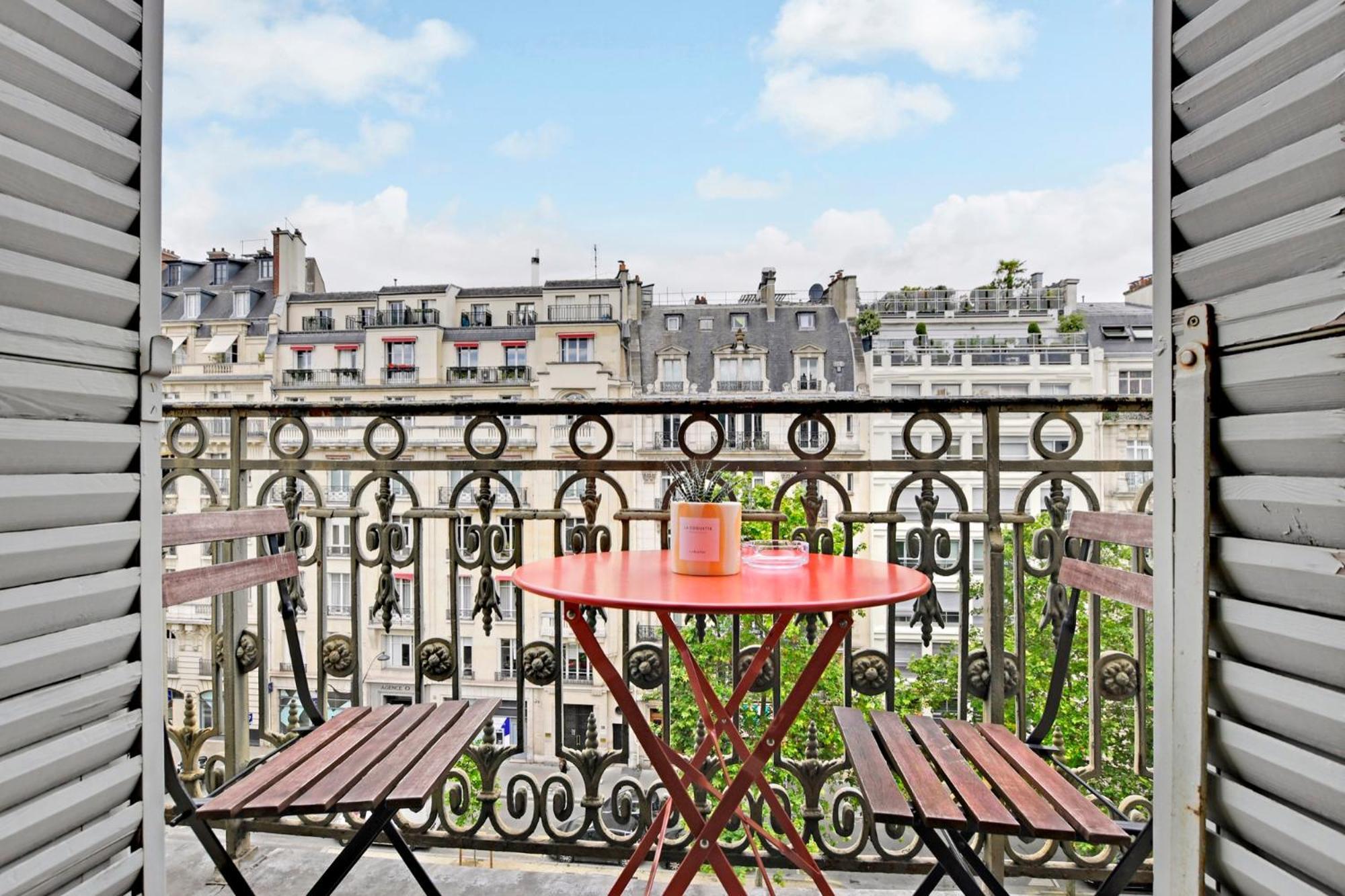 Апартаменты Eiffel Tower View Париж Экстерьер фото
